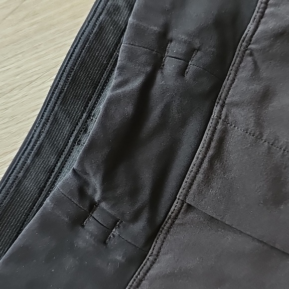 Lululemon T.H.E. Short *Linerless 9" Updated, *Flaw - Read* Size Large - Picture 3 of 16